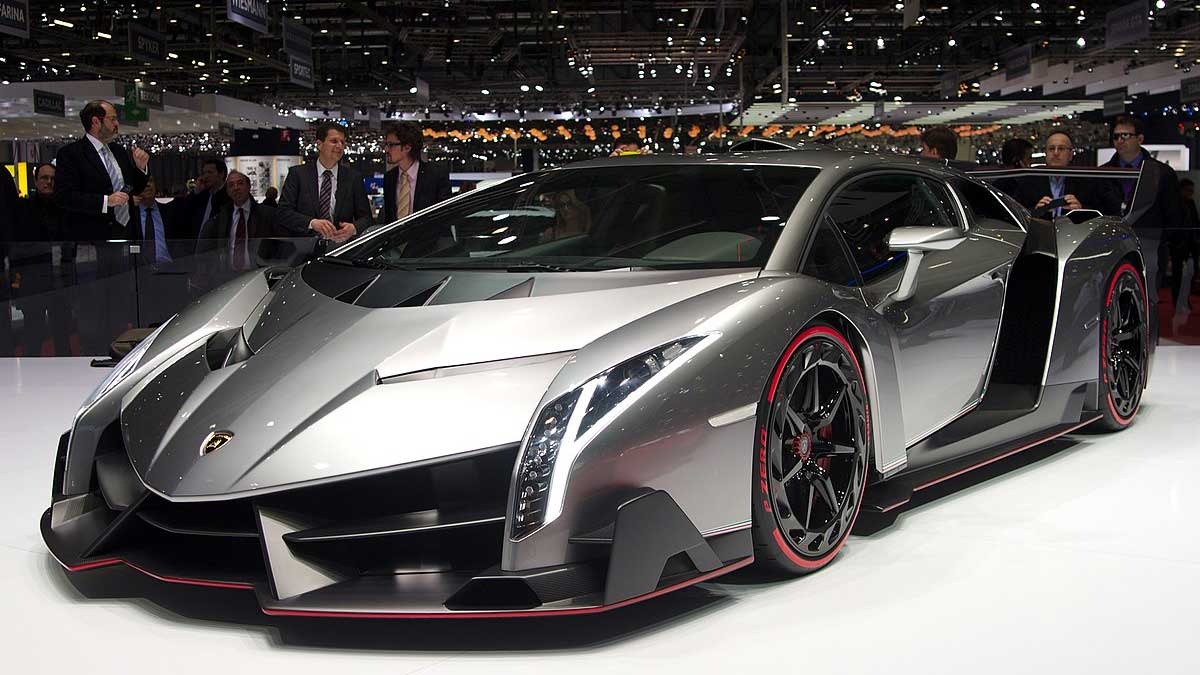 WOW! Ini Alasan Harga Lamborghini Veneno Tembus Rp690 Millyar, hanya Ada 3 di Jalan Raya!