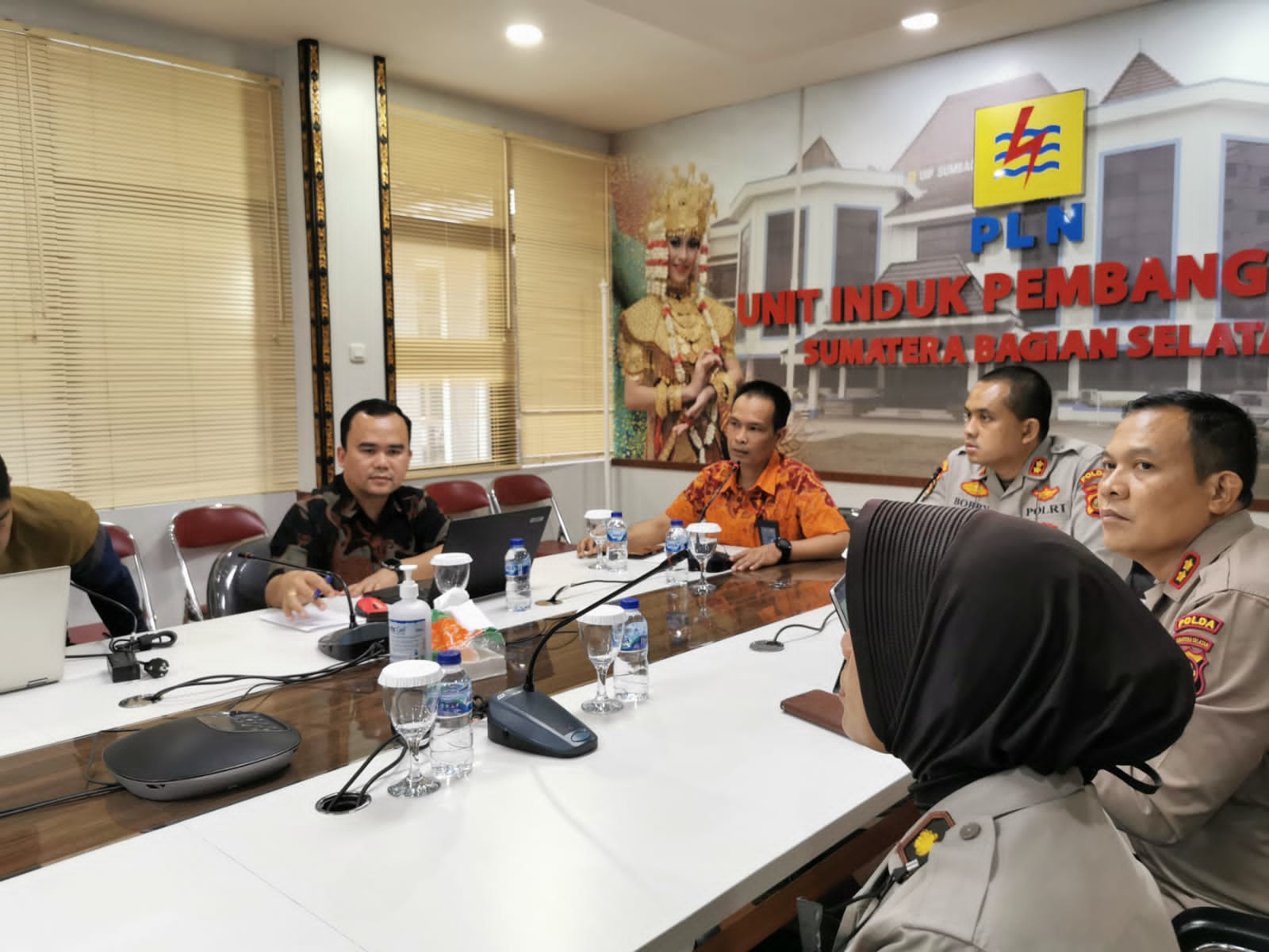 Dit Pamobvid Kawal Pembangunan Infrastruktur Kelistrikan di Sumsel