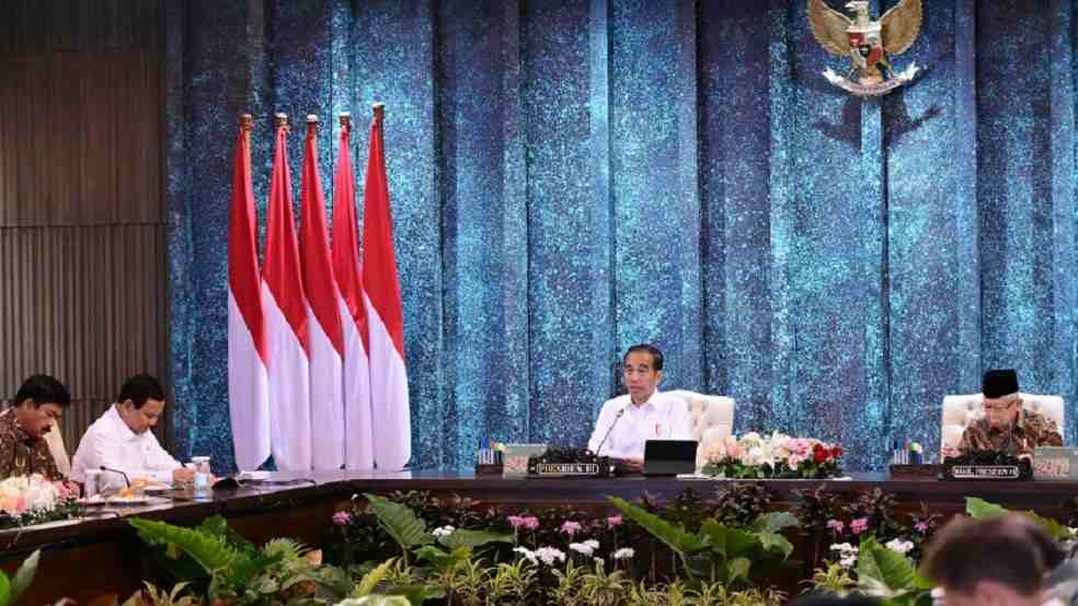 Perdana Dilakukan di IKN, Presiden Jokowi Gelar Sidang Kabinet Paripurna Bersama Para Menteri