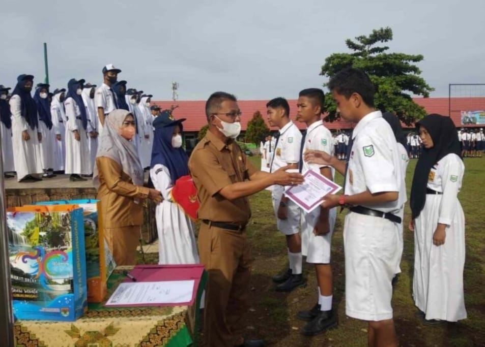 Siswa SMP Negeri 2 Borong Prestasi di HUT Lubuklinggau