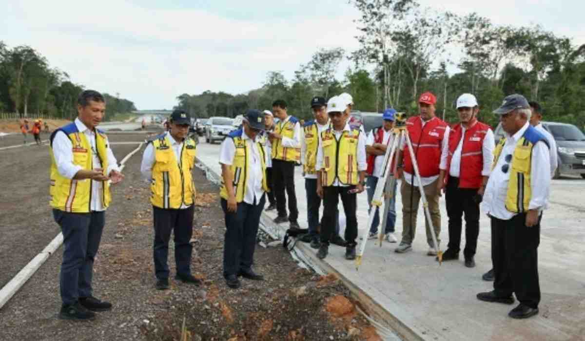 Menteri Basuki Cek Lokasi, Tol Palembang – Betung Diprediksi Tuntas Awal 2025
