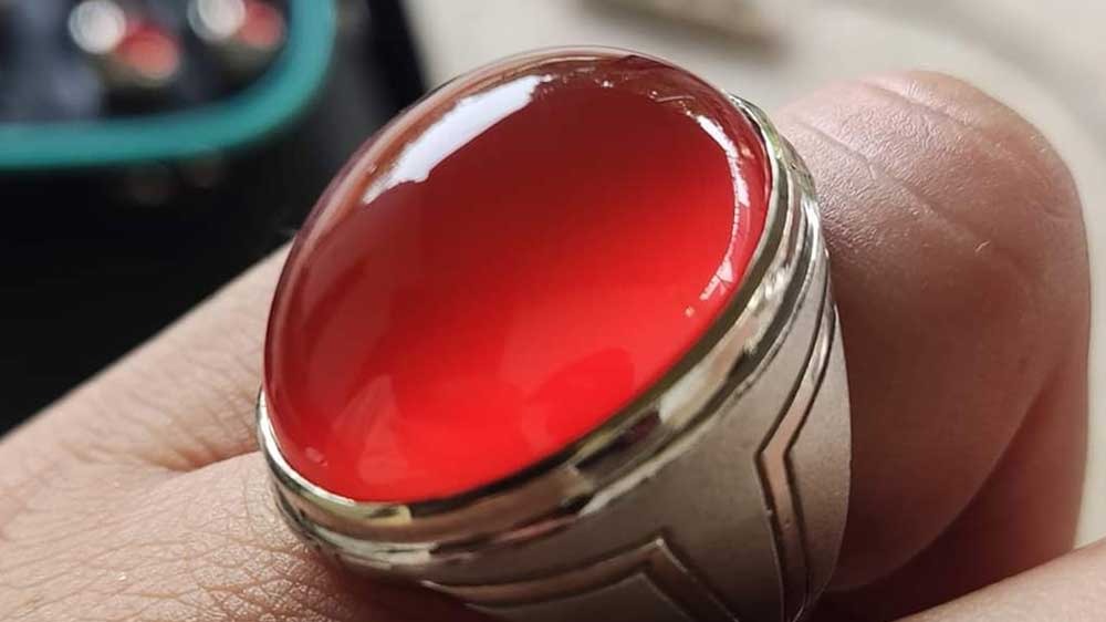 Inilah Dearah Asal Batu Akik Rafflesia Kualitas Super, Warna Merah Makin Menyala