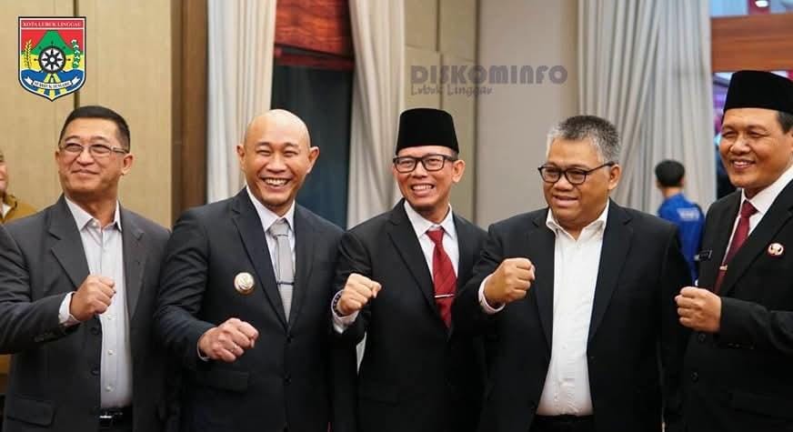 Wali Kota Lubuk Linggau Hadiri Pelantikan Bupati dan Wakil Bupati Empat Lawang Di Griya Agung Palembang