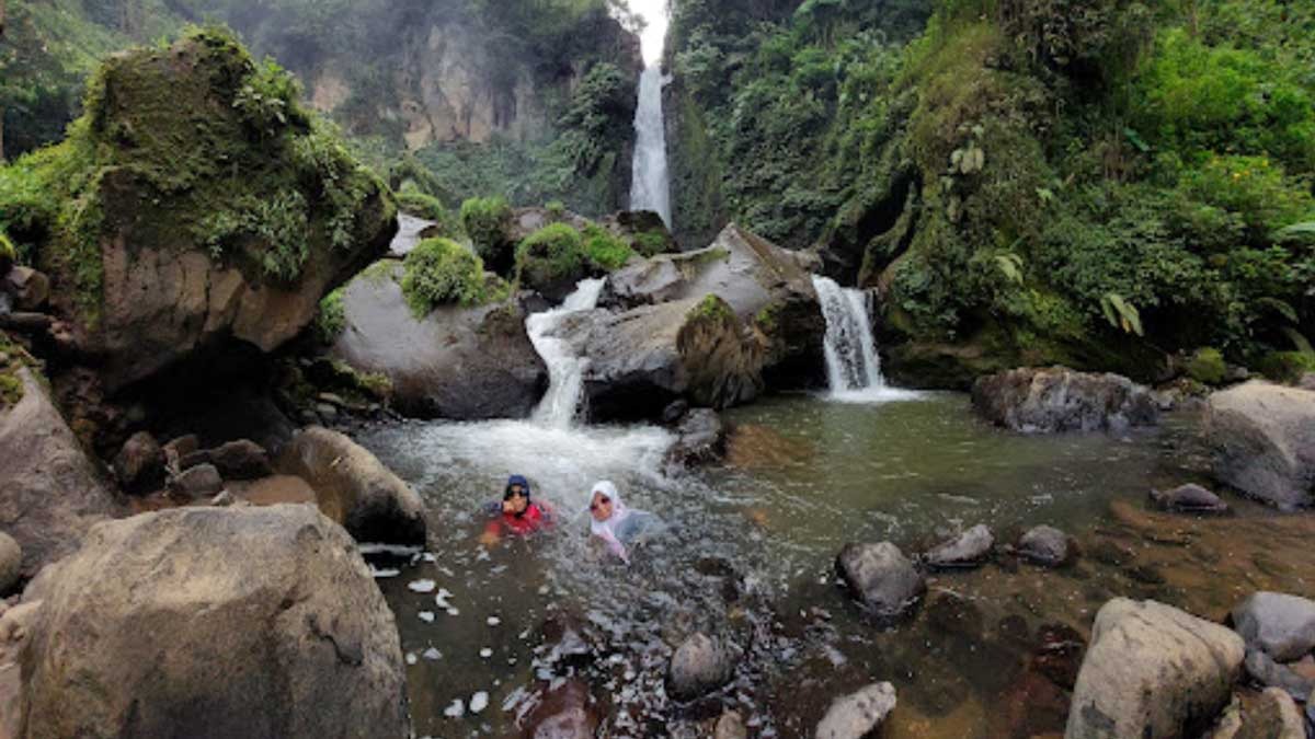 Coban Talun: Wisata Air Terjun di Jawa Timur yang Bikin Betah