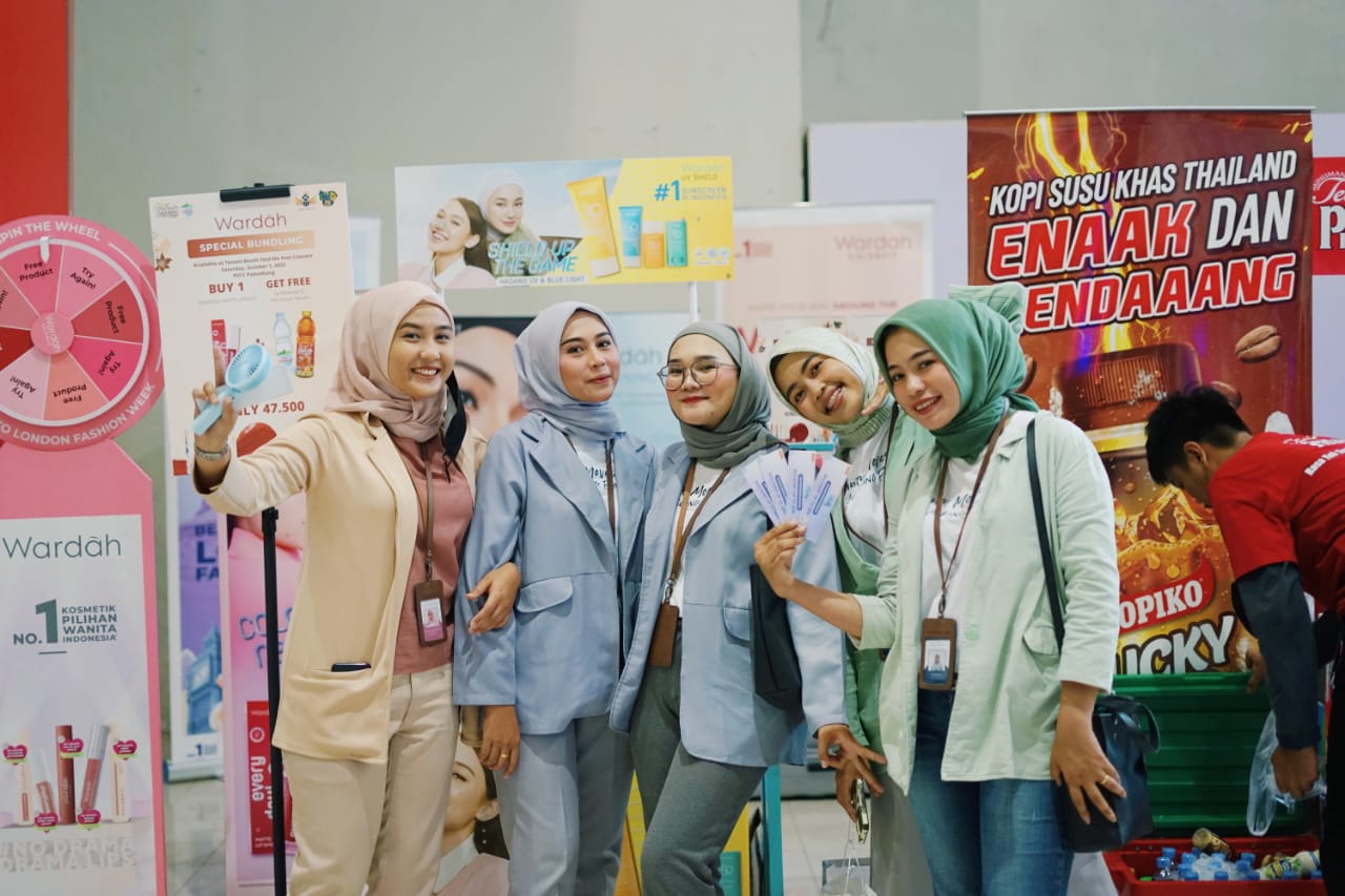 Menuju London Fashion Week 2022, Wardah Sponsor di Pop Up Beauty Find Me Fest Convert 