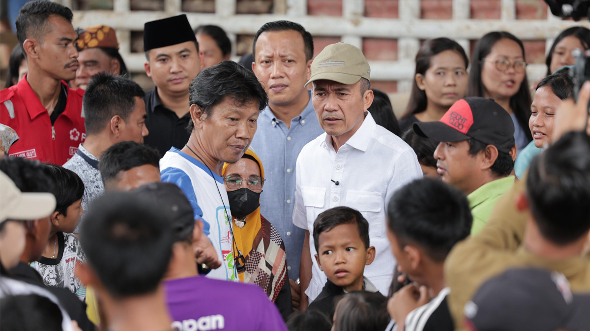 Wali Kota Palembang Ratu Dewa Kunjungi Keluarga Korban Tenggelam di Sungai Ogan