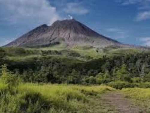 Inilah 5 Gunung Paling Berbahaya di Indonesia, Jangan Coba Mendaki Kalau Tidak Ada Persiapan