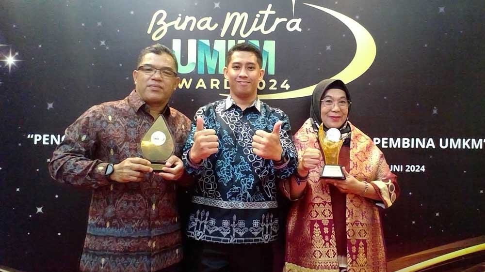 Konsisten Berdayakan Masyarakat, PT Bukit Asam Raih Bina Mitra UMKM Award