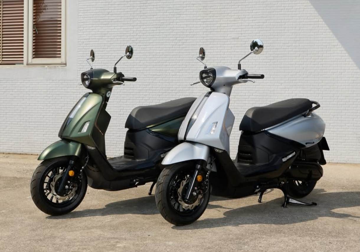 Skutik Retro Super Irit, Cukup Sekali Isi Sampai 421 Km, Segini Harga Jualnya? 