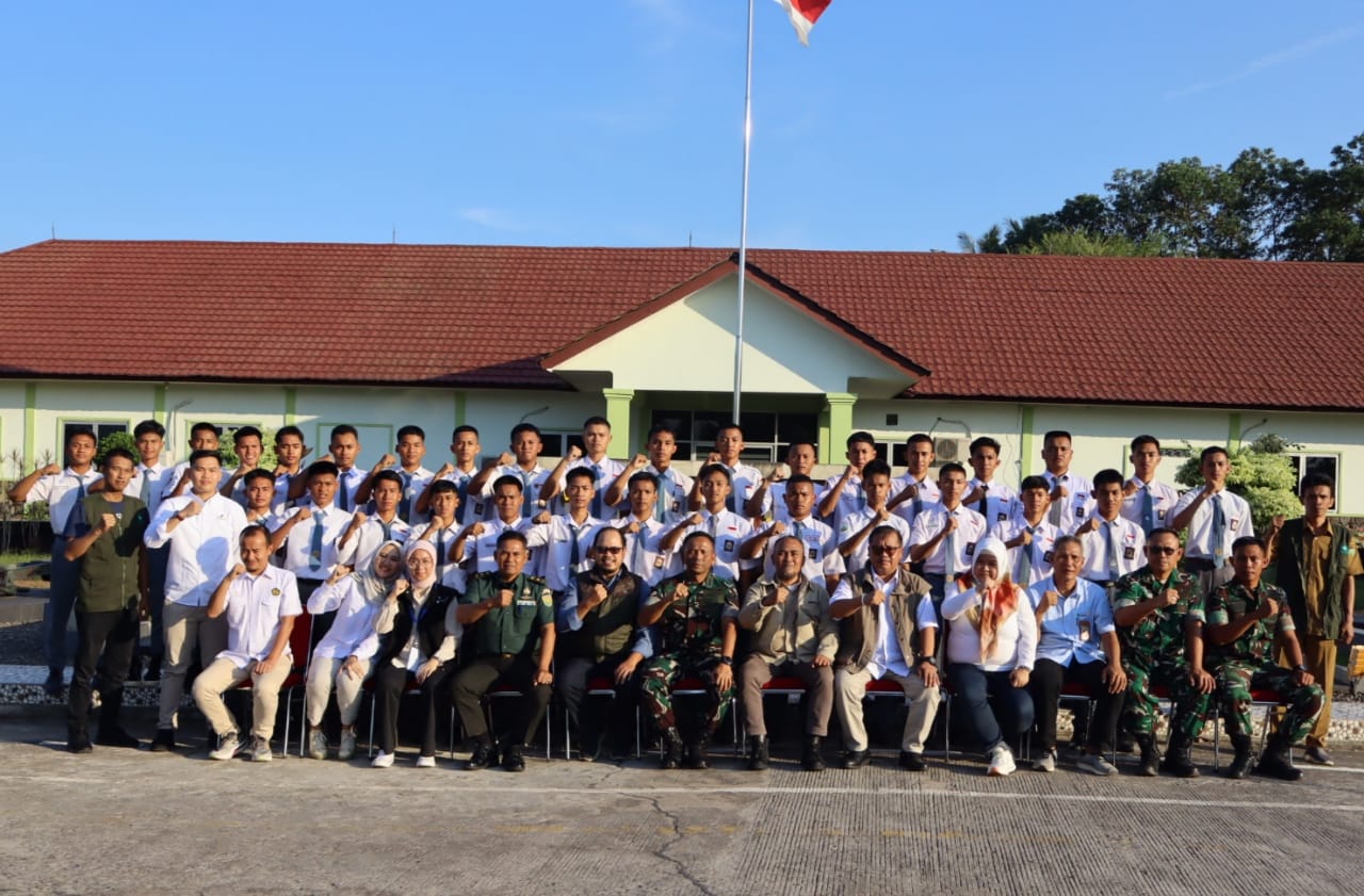 Sosialisasi Hulu Migas Melalui Pendidikan Dasar Bela Negara