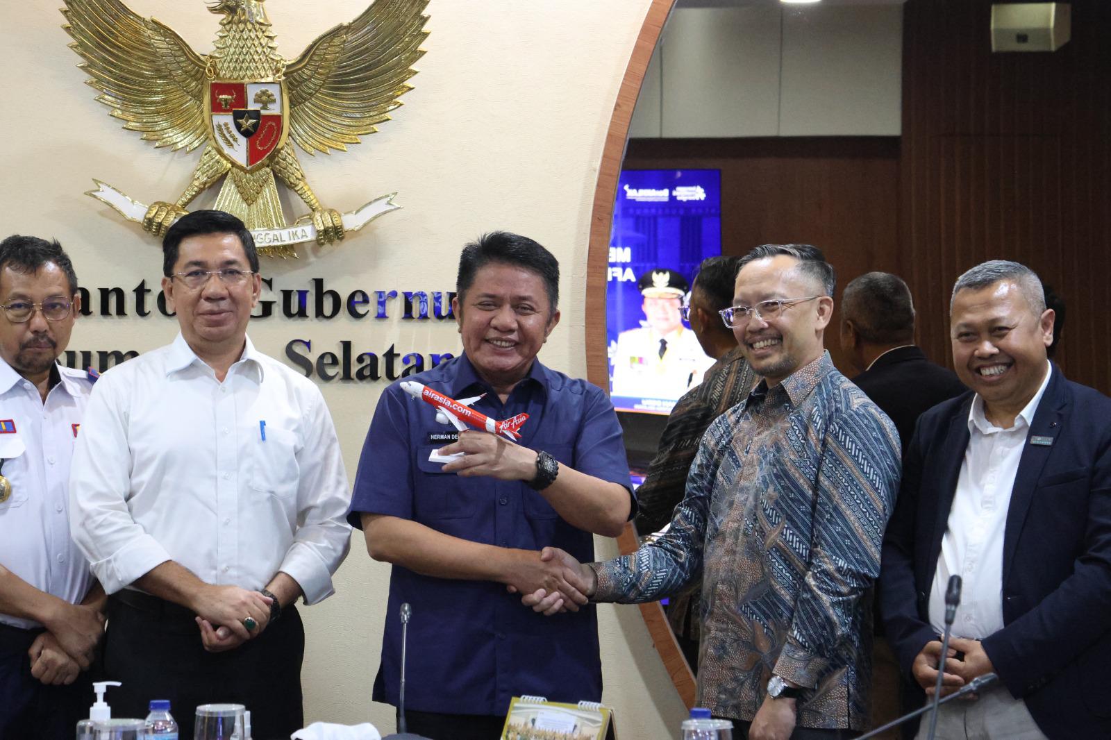 AirAsia Siap Terbang ke Kuala Lumpur dari SMB II Palembang, Herman Deru: Kabar Baik untuk Masyarakat Sumsel