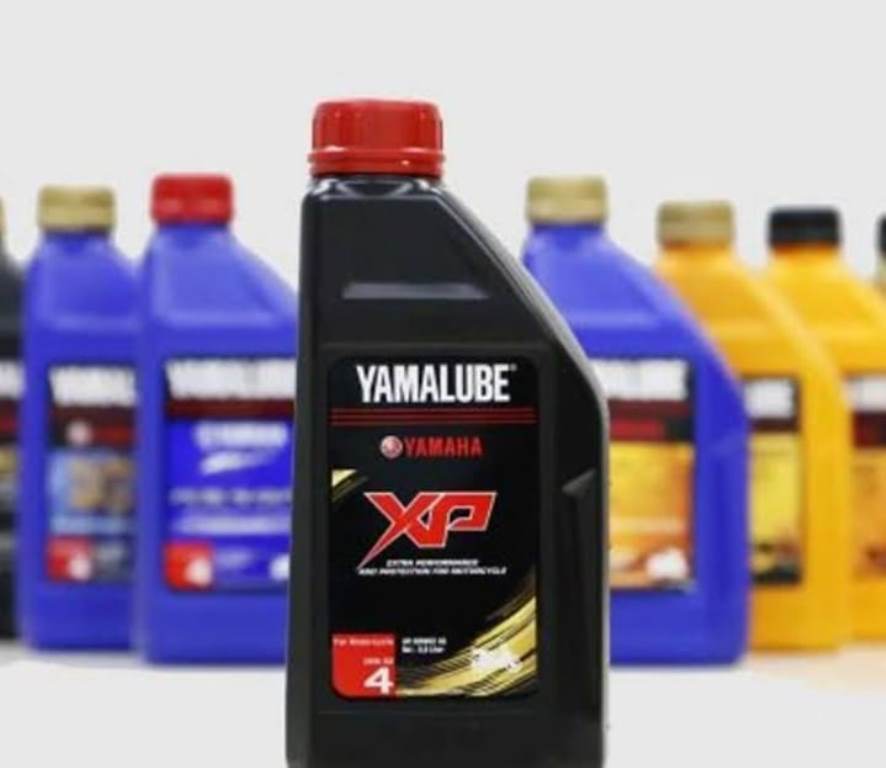 SIAP-SIAP! Yamaha Bagikan 1.000 Oli Gratis Bagi Pejuang Rupiah