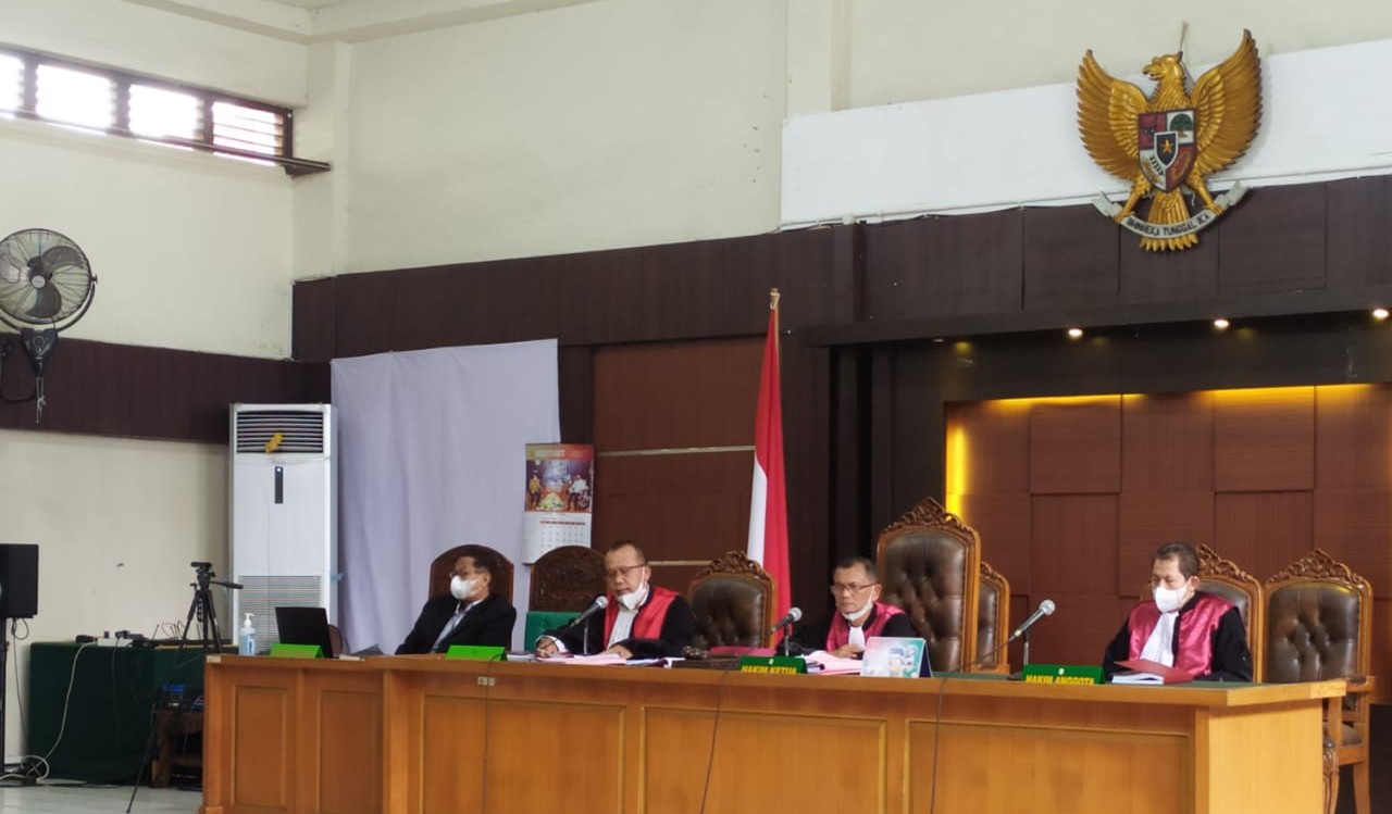Hakim Vonis Bersalah Mantan Caleg DPR RI dan Mantan Komisioner KPU Prabumulih  