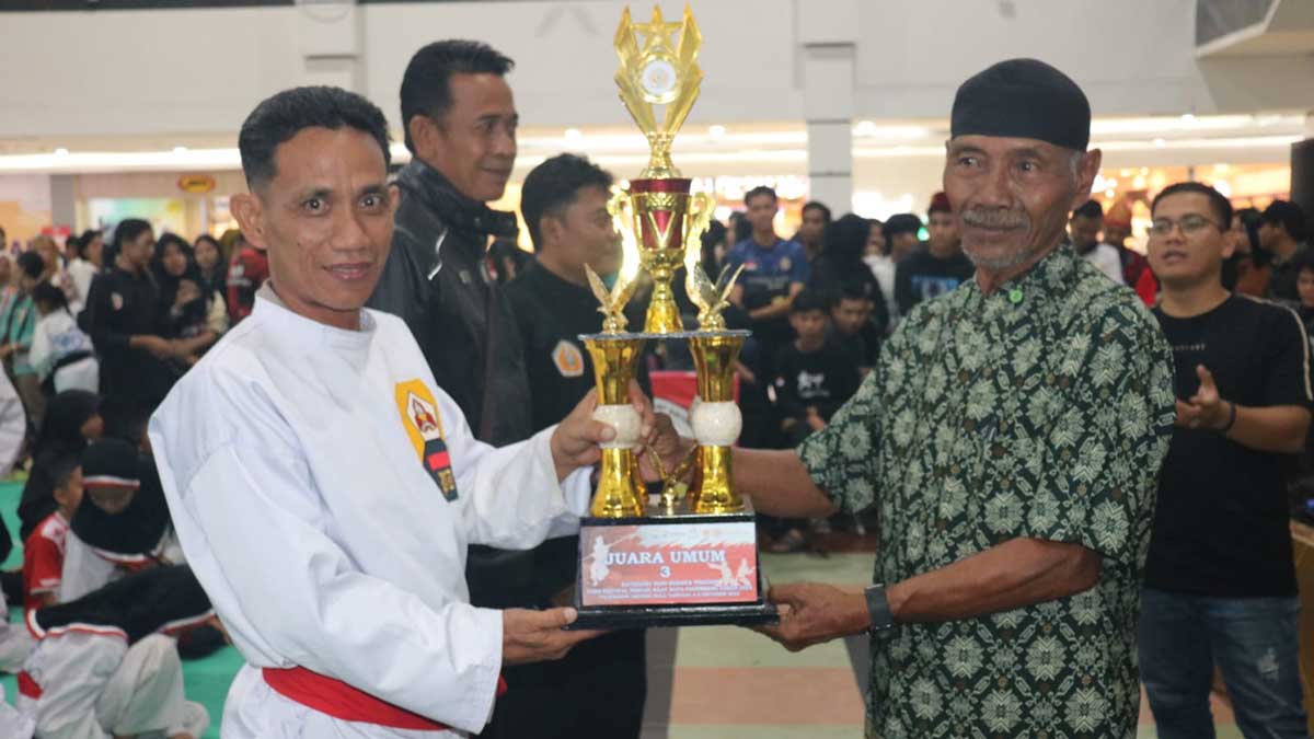 Anggota Polda Sumsel Raih Juara di Ajang Festival Pencak Silat di Palembang, Ini Manfaat Pencak Silat