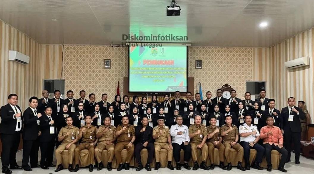 Wakil Wali Kota H Rustam Effendi Buka Pelatihan Kepemimpinan Administrator dan Pengawas