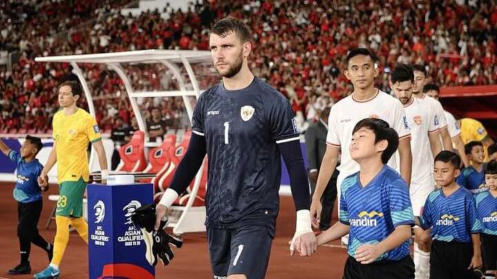 Maarten Paes Kembali Jadi Man of The Match Laga Timnas Indonesia vs Australia, Lakukan 6 Saves Krusial