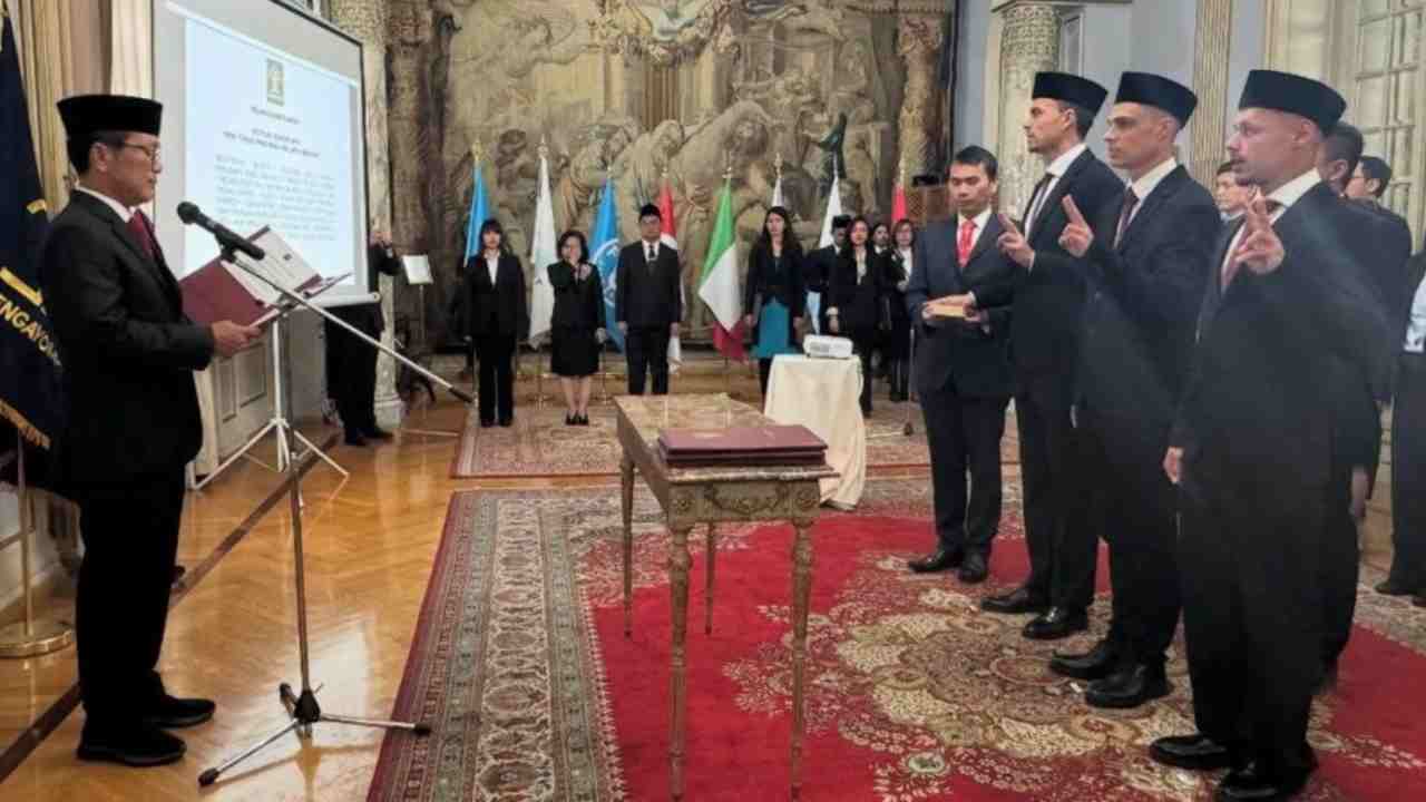 Joey, Dean dan Emil Resmi Jadi WNI, Erick Thohir: Timnas Makin Kuat!