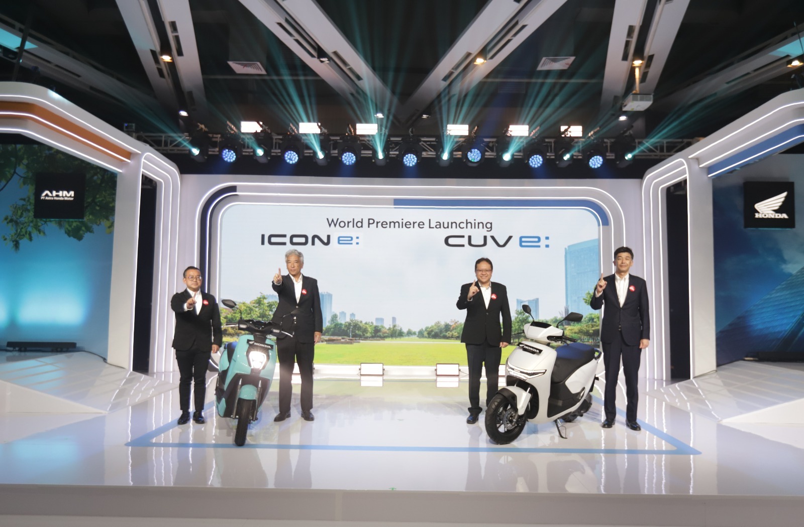 RESMI, AHM Perkenalkan 2 Motor Listrik Terbaru Honda ICON e: dan CUV e: