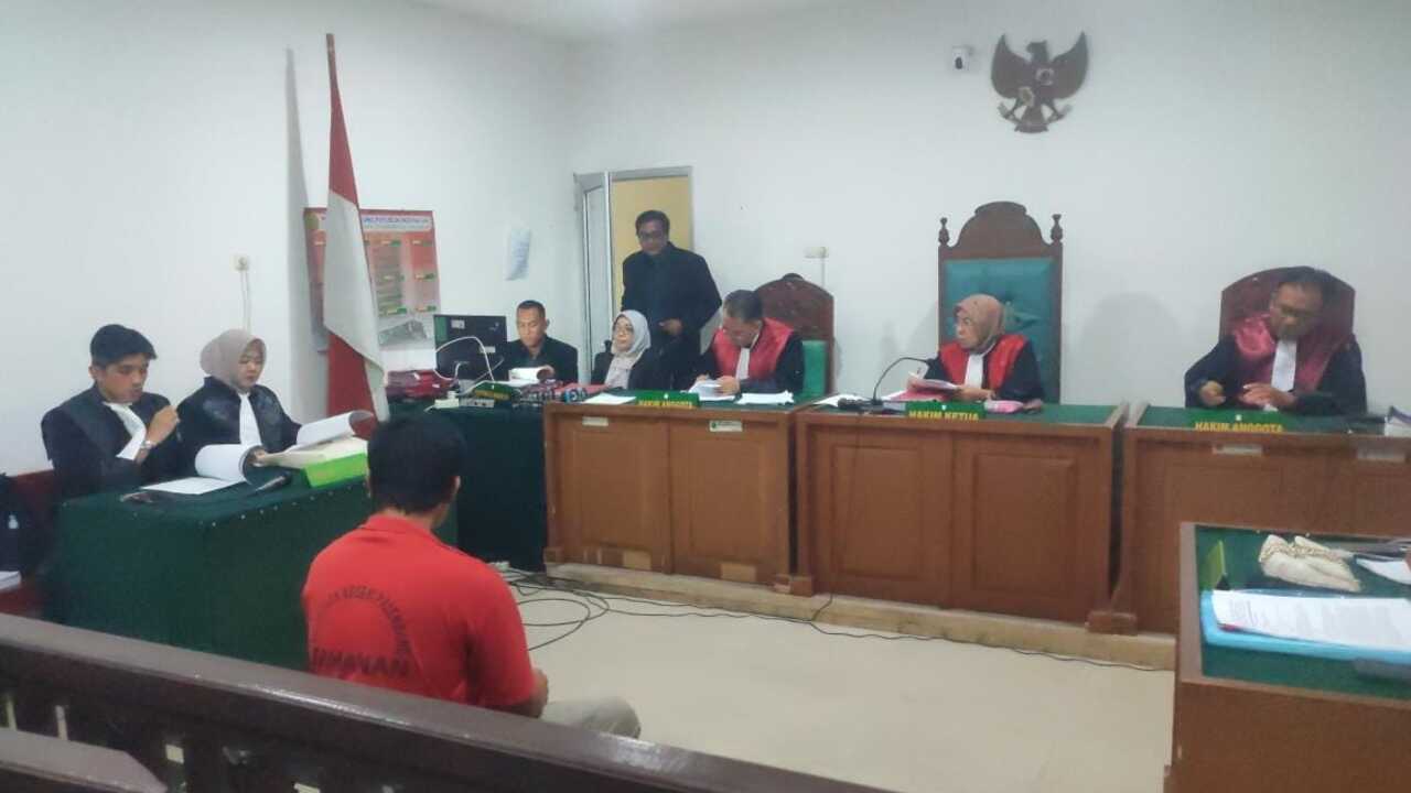 'Bos' Sabu dan Puluhan Ribu Ineks Seberat 27 Kilo Dituntut Vonis Mati