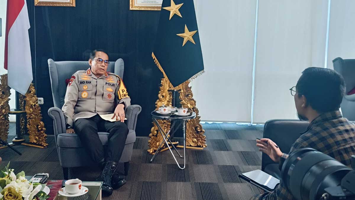 Kapolda Sumsel Sampaikan Ucapan Selamat Hari Buruh Internasional 2025