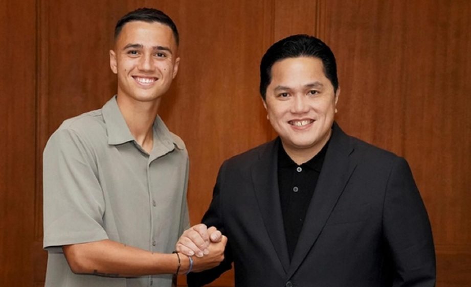 Eliano Reijnders Salaman dengan Erick Thohir, Adik Tijjani Reijnders Calon Pemain Timnas Indonesia