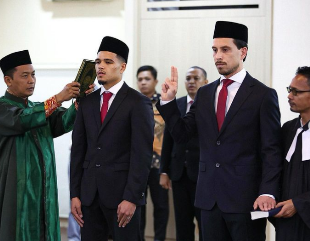 Puasa Ramadan Pertama di Indonesia, Ragnar Oratmangoen Terkagum-kagum Dengar Suara Adzan, Indah Sekali! 