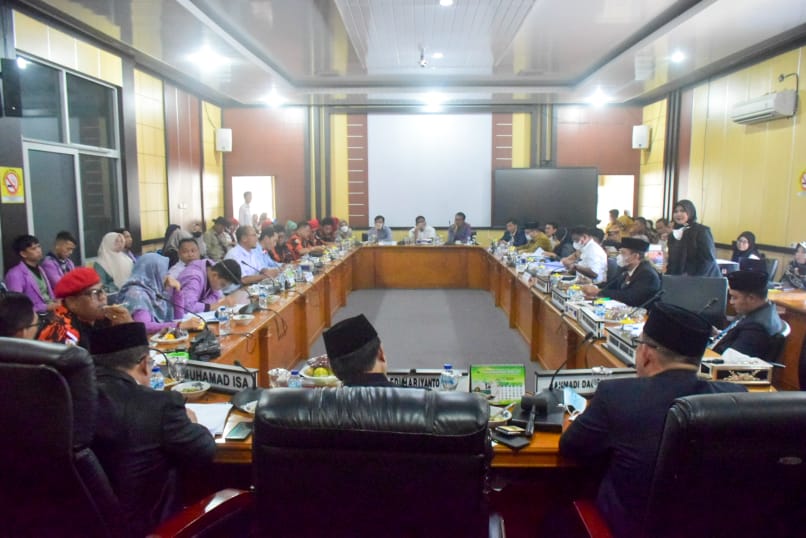 Pemkab-DPRD Muba Support Politeknik Sekayu Tetap Berdiri 
