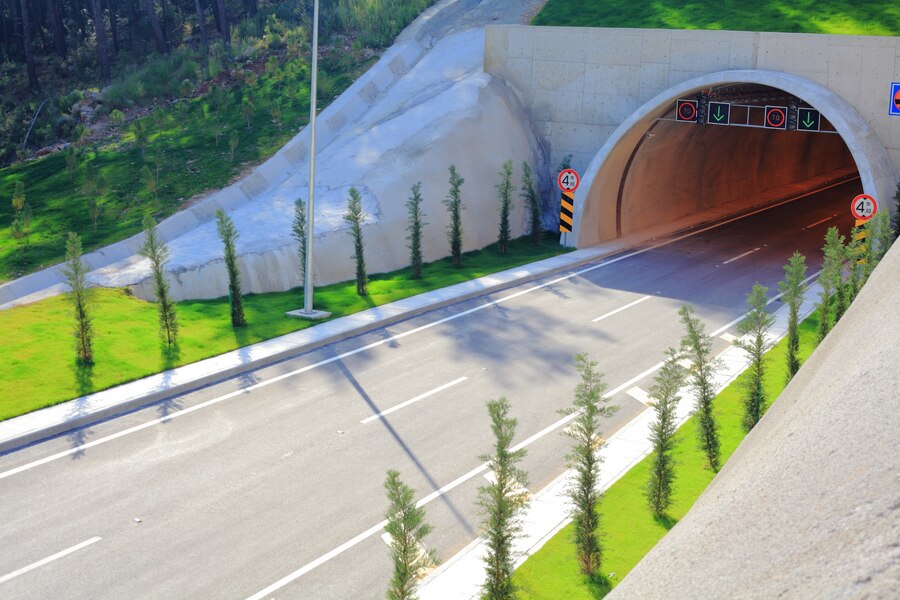 Makan Waktu 8 Tahun, Pembangunan Proyek Terowongan Jalan Tol Padang-Pekanbaru Baru Dimulai Tahun Ini