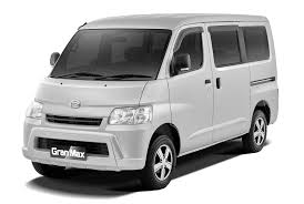 Mana Yang Pas Buat Travel? Suzuki APV Atau Daihatsu Granmax Terbaru, Simak Ulasannya!