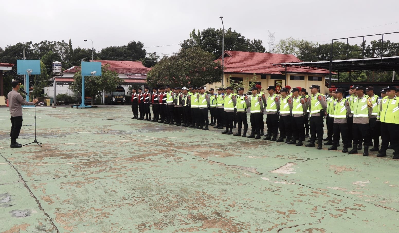 70 Personel Polres Musi Rawas BKO PSU Pilkada Empat Lawang