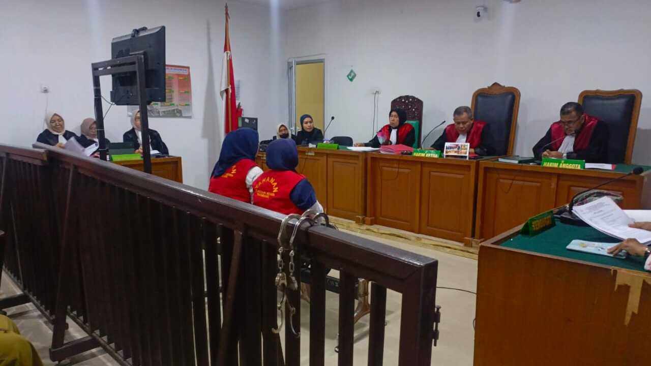 Antre Pasar Murah Berujung Bui, 2 IRT di  Palembang Dituntut 2 Bulan Penjara