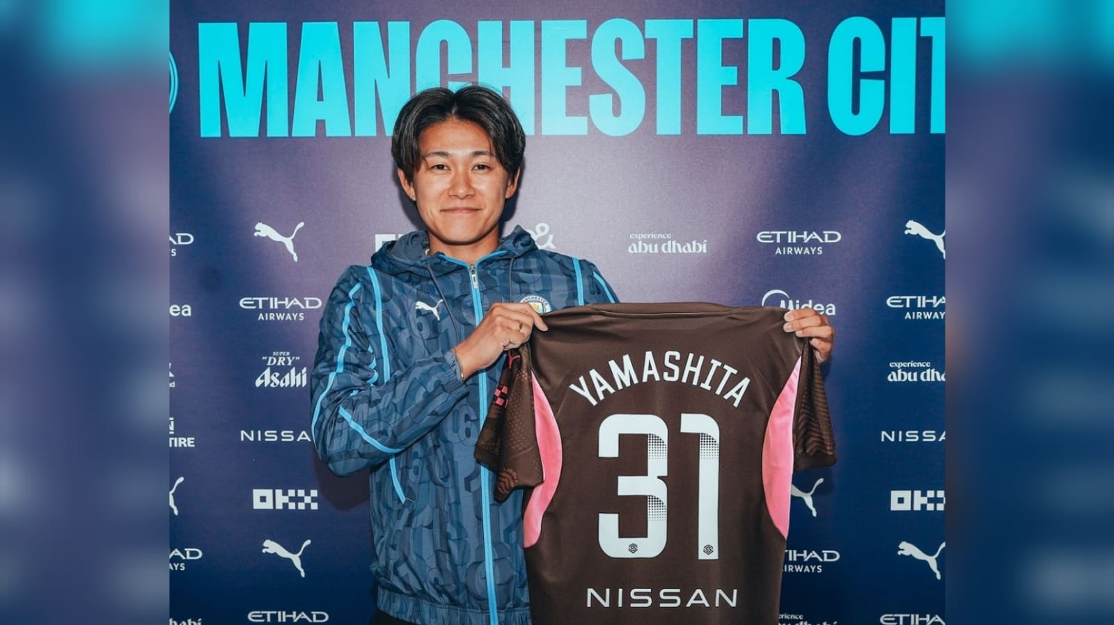 Manchester City W.F.C Rekrut Kiper Juara Liga Utama Jepang, Apa Saja Gelarnya?