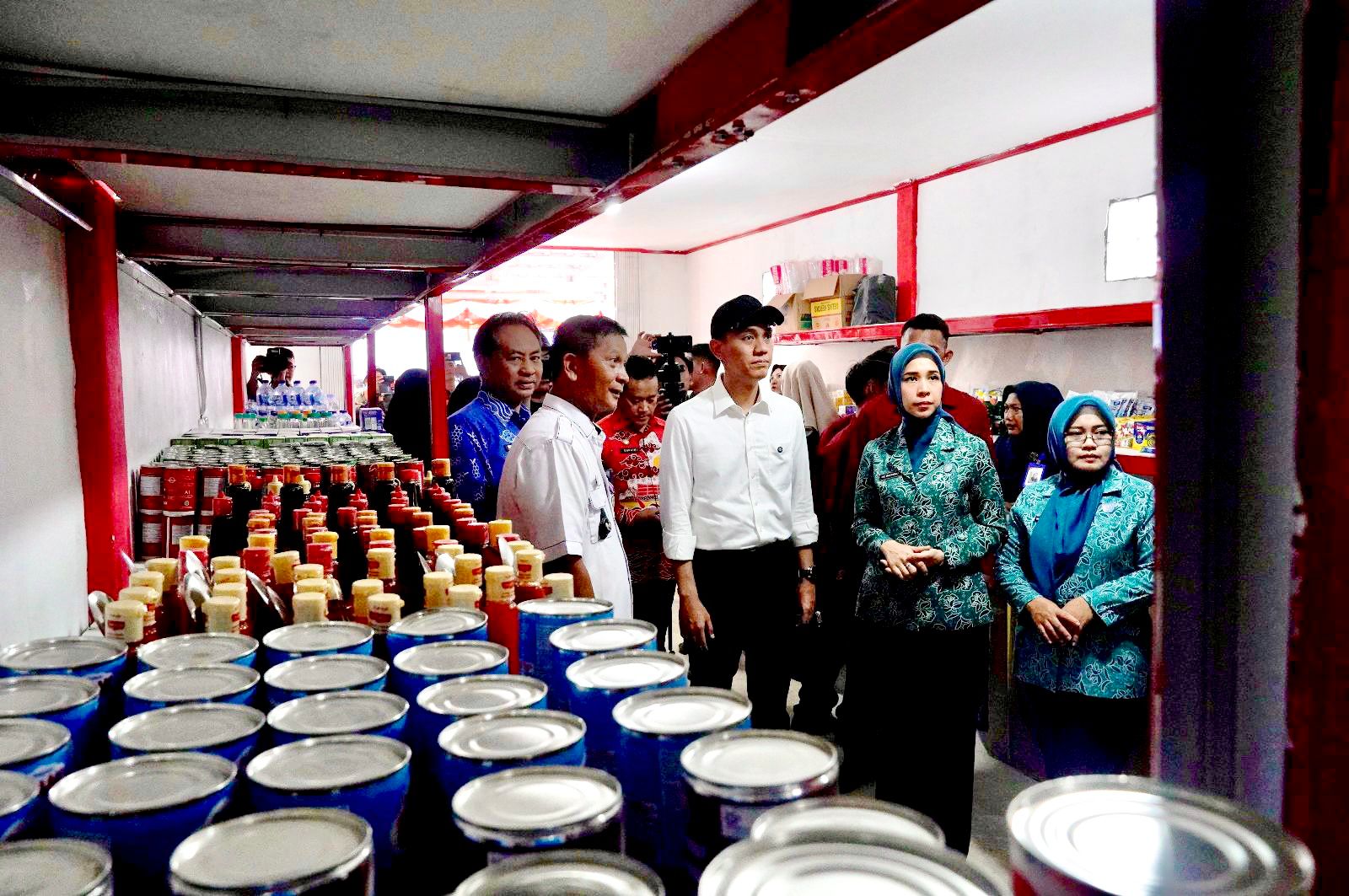 KDMP Mulya Jaya OKI Beroperasi, Bupati Muchendi Ajak Masyarakat Aktif Berbelanja