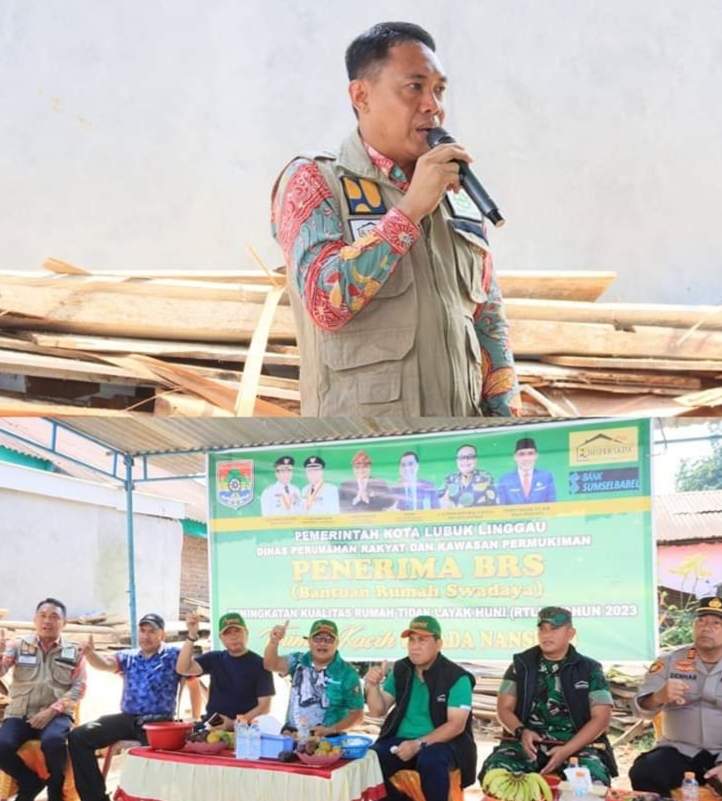 Penghujung Masa Jabatan, Wali Kota Lubuklinggau H SN Prana Putra Sohe Titip Bedah 100 Rumah Warga