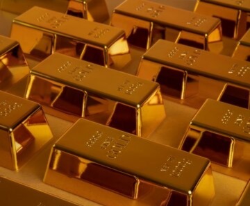 Kompak Bertahan, Cek Harga Emas Antam dan UBS di Pegadaian Hari Ini 15 Juli 2024