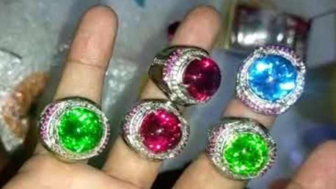 Getaran Gaib Pegunungan Papua! Batu Cyclop Disebut Miliki Energi Penguat Batin