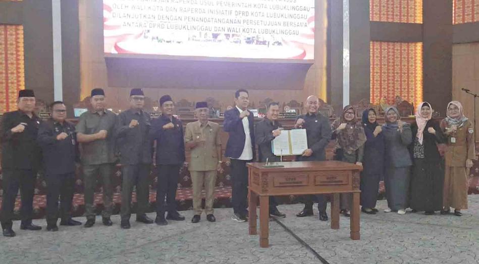 DPRD dan Pemkot Lubuk Linggau Sepakati 6 Raperda dalam Rapat Paripurna