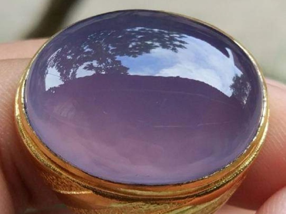 SIMAK! Inilah 8 Khasiat Batu Akik Lavender Baturaja yang Jarang Diketahui Orang