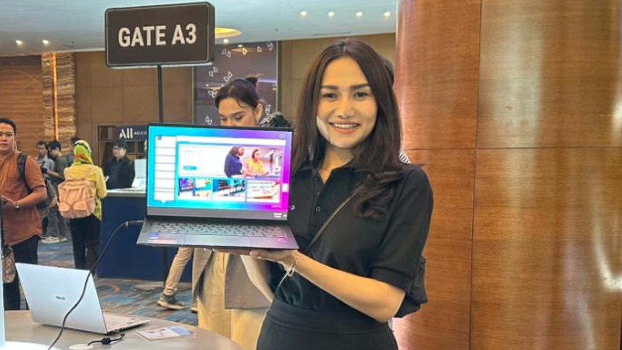 ASUS ExpertBook Ultra Resmi Meluncur: The Flagship of The Industry