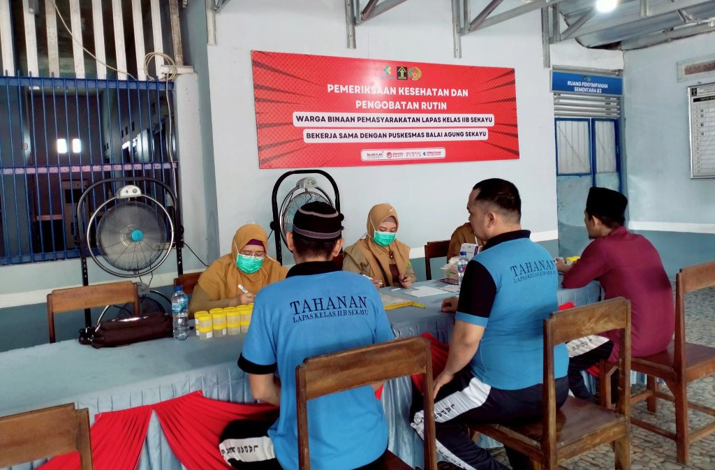 Cegah Penyakit Menular, 50 Orang Warga Binaan Lapas Sekayu Ikuti Tes TBC dan HIV Aids
