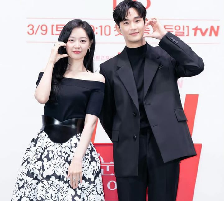 MEMUKAU! 3 Pasangan Populer Pada Festival Drama Korea 2024, Kim Soo Hyun dan Kim Ji Won Paling Bersinar