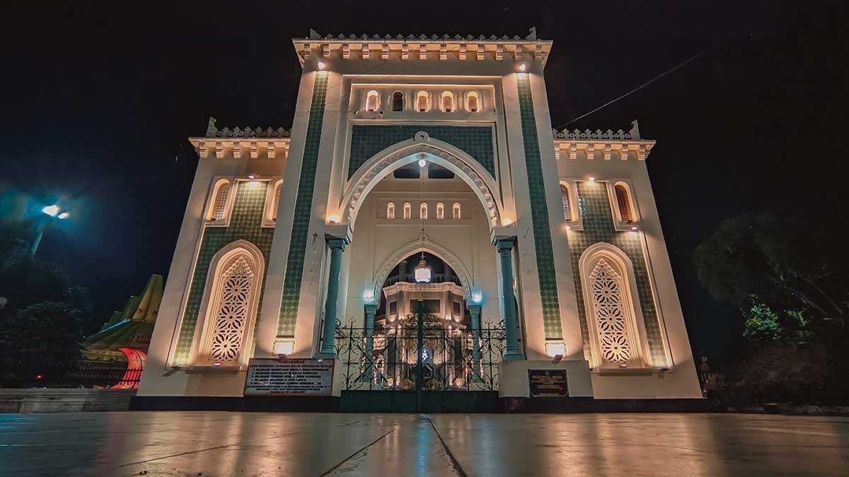5 Fakta Menarik Masjid Raya Al-Mashun, Masjid Terindah di Sumatera Utara 