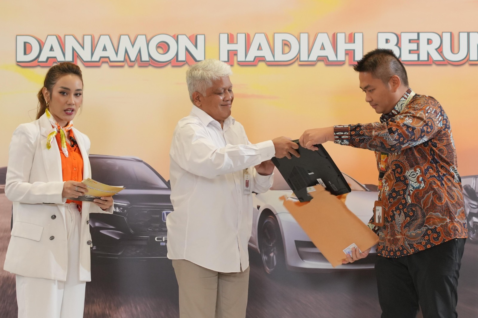 Danamon Umumkan 800 Pemenang Undian 3 Bulanan dan Grand Prize Danamon Hadiah Beruntun 2024