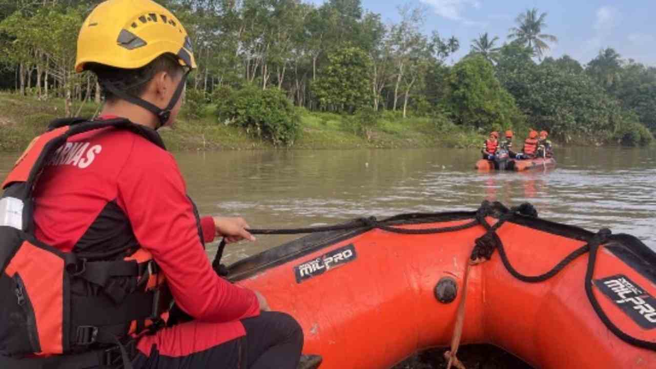 Operasi SAR Hari Kedua: Warga Modong yang Tenggelam di Sungai Lematang Masih Dicari