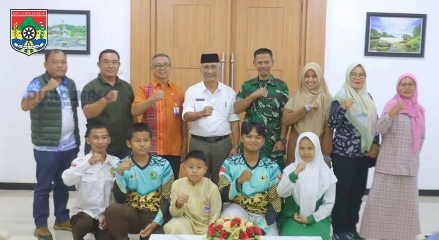 Wakil Wali Kota Lubuklinggau H Rustam Effendi Terima Audiensi Atlet Fesfati