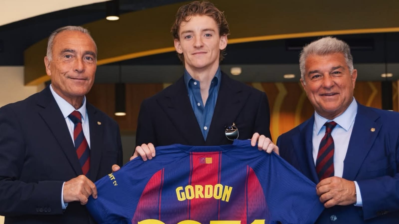 Mengaku Kesulitan, Begini Cara Barcelona Membiayai Belanja Pemain yang Gila-Gilaan