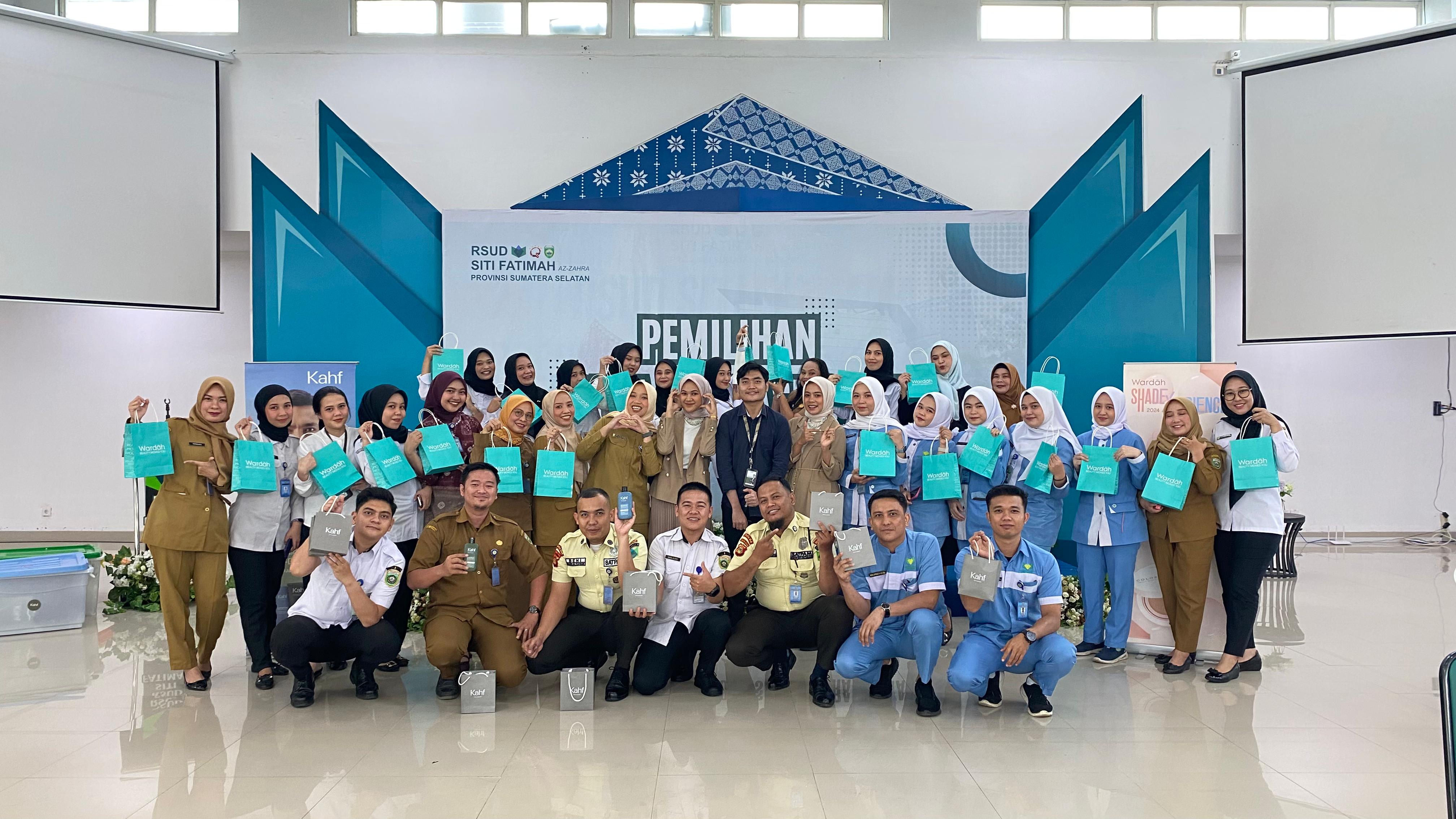 Finalis Duta Edukasi RSUD Siti Fatimah Ikuti Wardah Color Expert Class