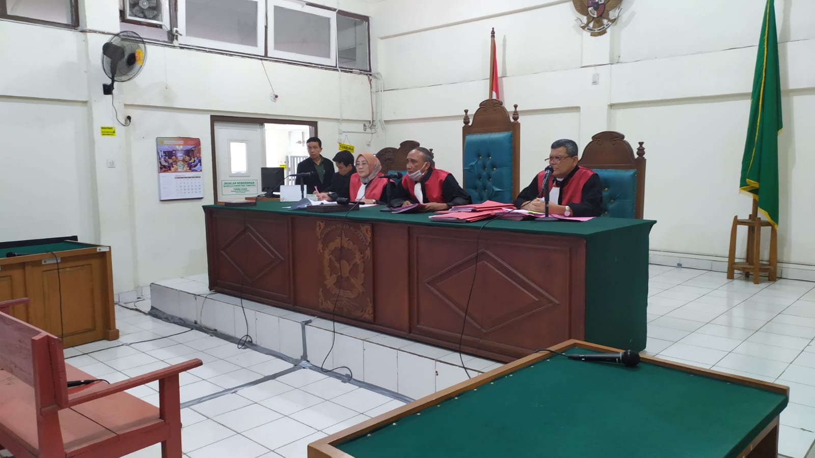   Pukul Perempuan di SPBU, Mantan Anggota DPRD Palembang Divonis 4 Bulan Penjara