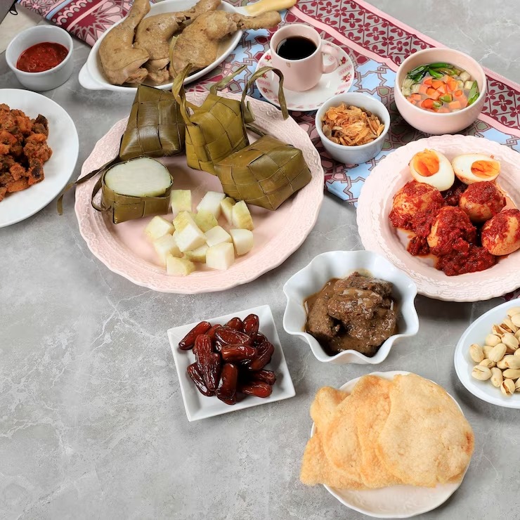 Jangan Kebablasan, Ini 11 Makanan Lebaran yang Tinggi Kalori, Rendang Tertinggi