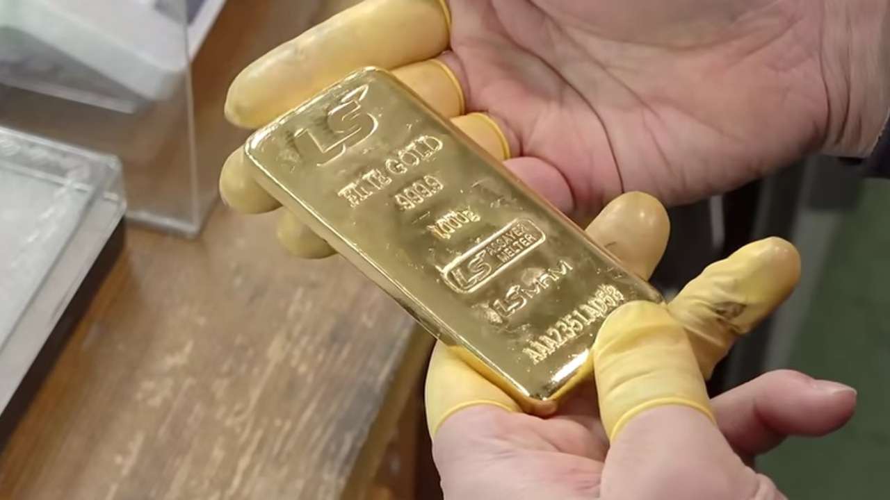 Cek Harga Emas Pegadaian Hari Ini! Galeri24 Masih Stabil, UBS Melemah